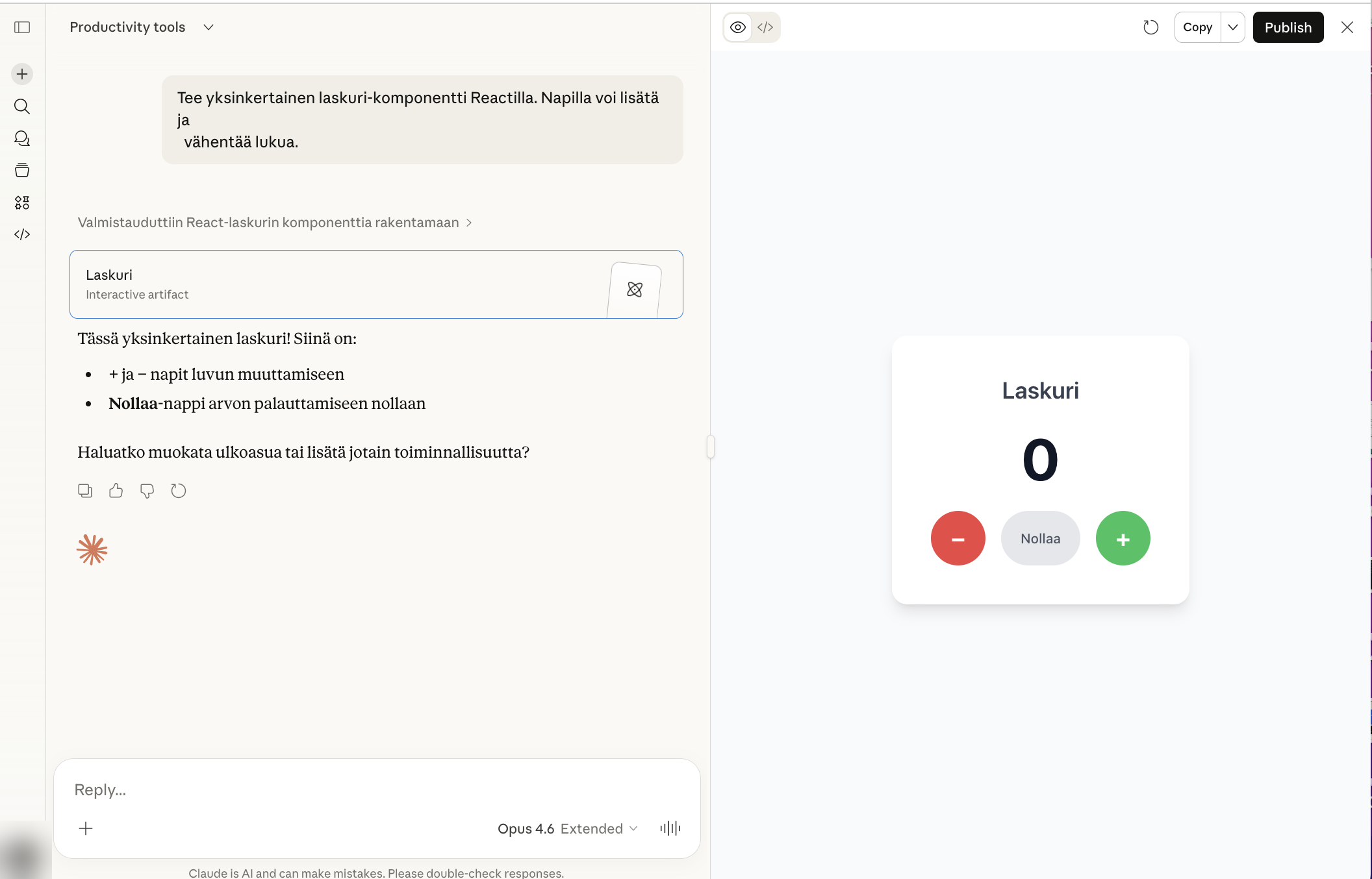 Claude Artifacts: vasemmalla chat-keskustelu ja oikealla interaktiivinen laskuri-esikatselu